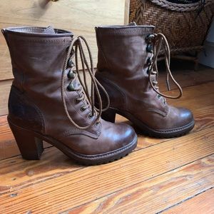 Frye Lucy Lace up Booties